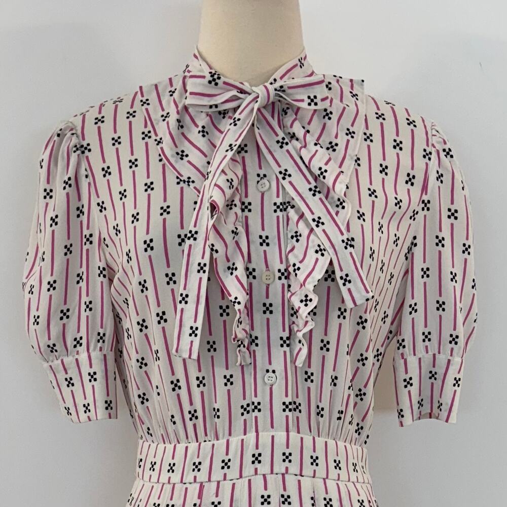 Prada Short-Sleeve Pleated Dress Knee-Length White Pink Striped Print 40 (US 4) - Picture 3 of 16